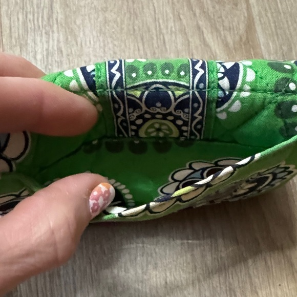 Vera Bradley wallet in the
"Cupcake Green" pattern in good condition - Picture 4 of 10